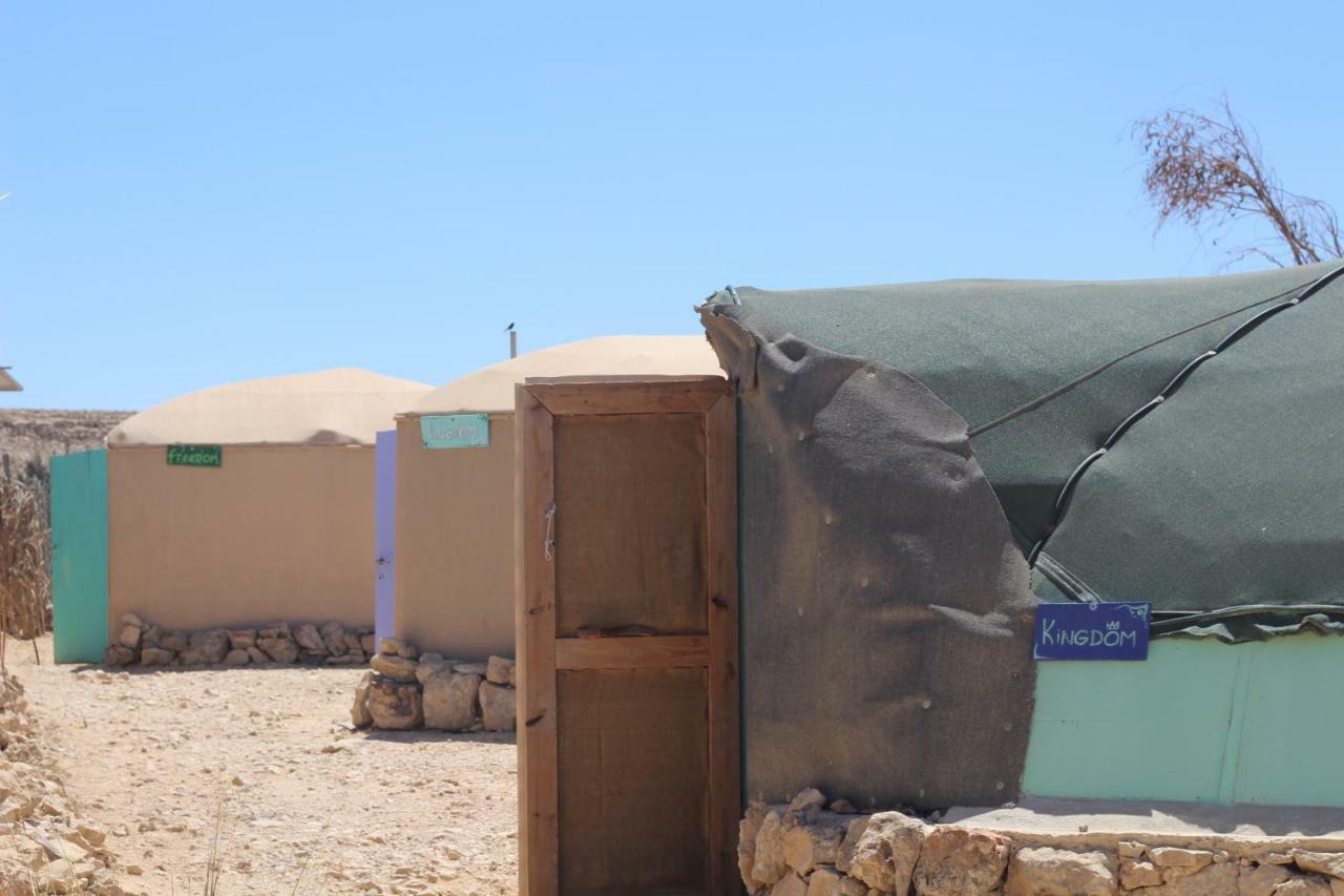 Silent Arrow Hotell Mitzpe Ramon Eksteriør bilde